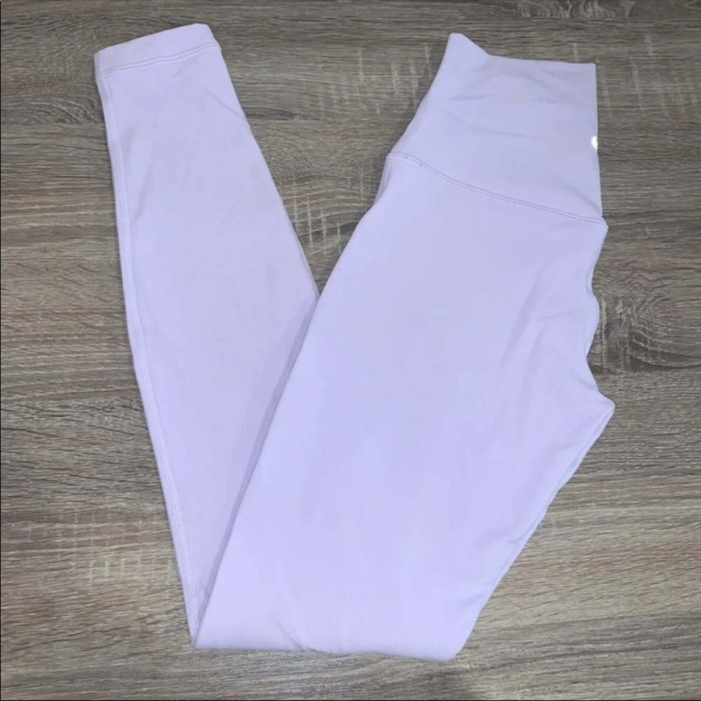 Lululemon Align Lavender Dew 10 25’